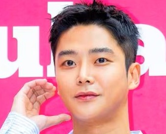 SF9出身 ロウン 入隊延期が決定、再検査で日程再調整へ