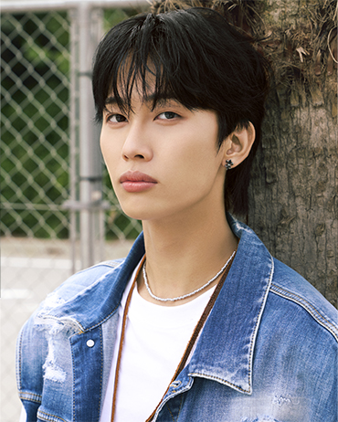 ソン・ギユンの写真