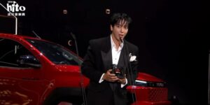 ジョン・ヨンファ台湾大型授賞式でhito海外シンガーソングライター賞受賞！ news 画像
